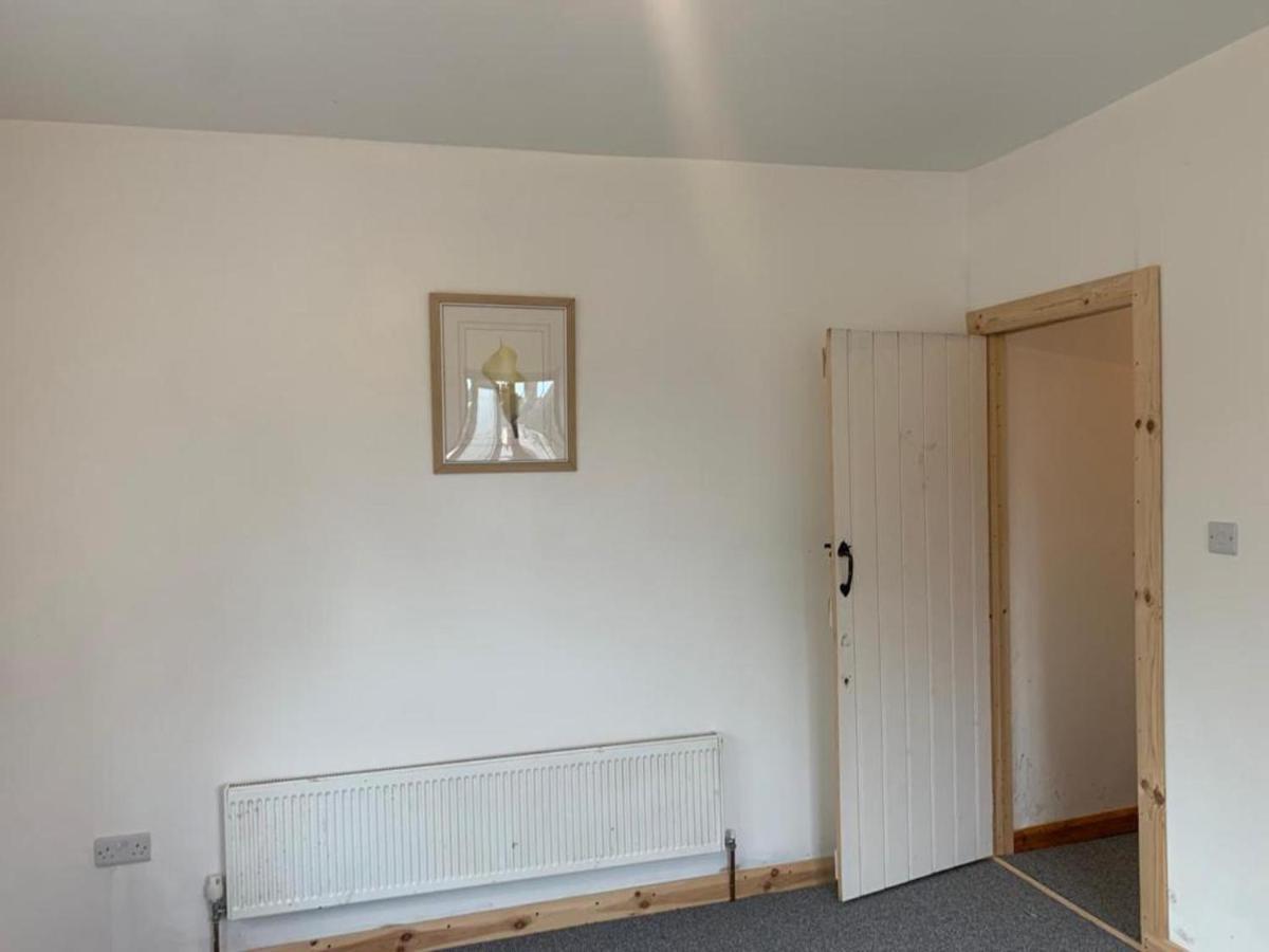 One Lovely Apartmt 1 Double & 2 Camp Beds Apartamento Stoke-on-Trent Exterior foto